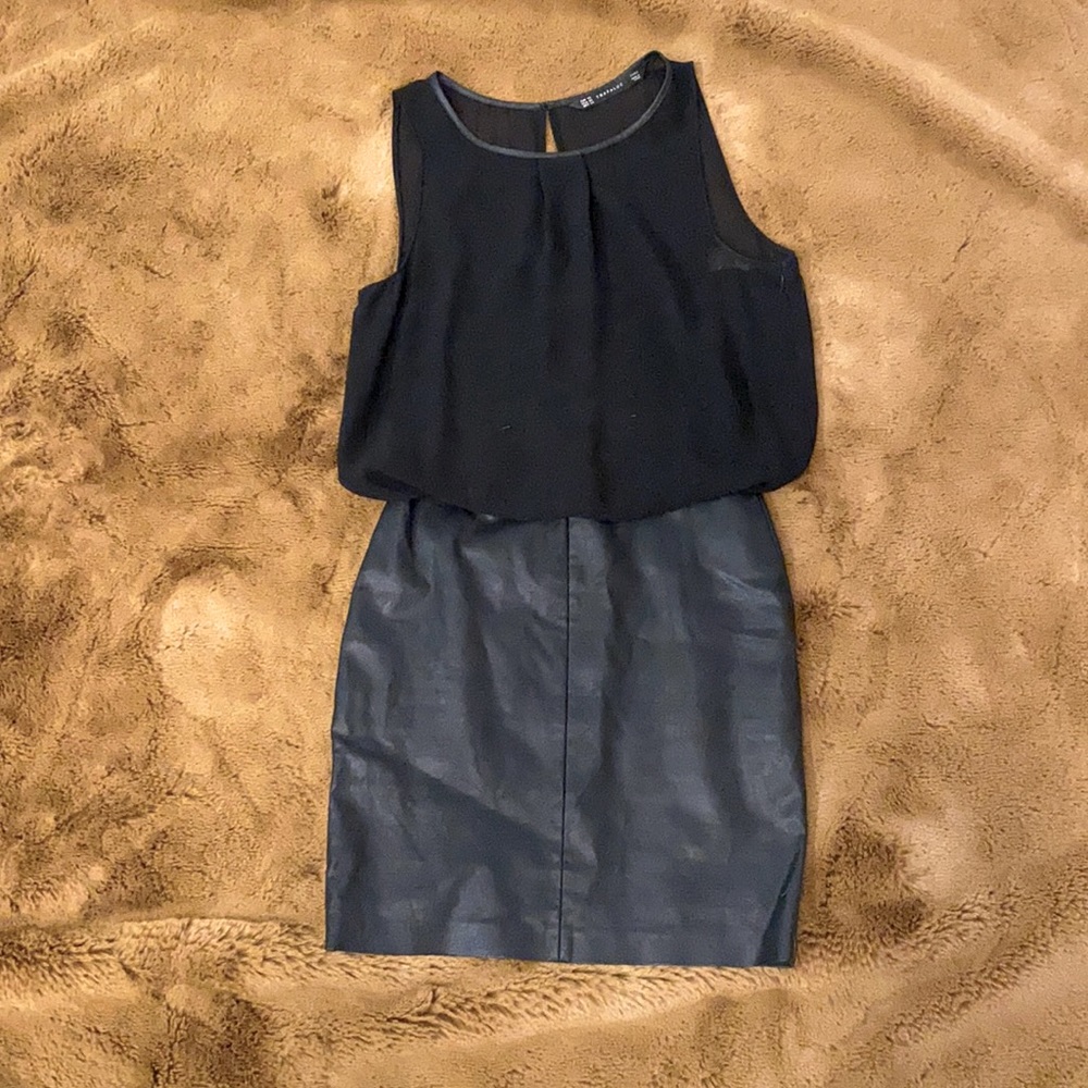 Zara Trafaluc black chiffon and leather sleeveless mini dress with keyhole XS